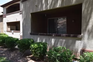 Photo #3: 2459673 Listing 