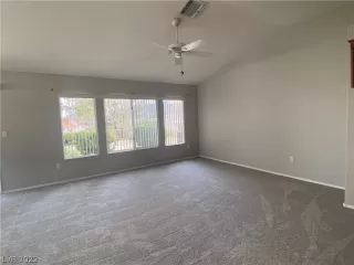 Photo #4: 2459750 Listing 