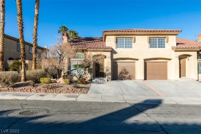 MLS: 2459761 Condo For Sale