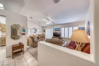 Photo #2: 2459804 Listing