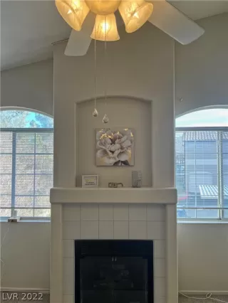 Photo #2: 2459835 Listing