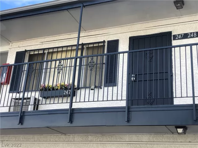 MLS: 2459844 Condo For Sale