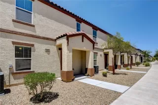 Photo #2: 2459951 Listing 