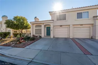 Photo #1: 2460045 Listing 