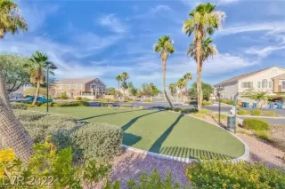 Photo #2: 2460062 Listing