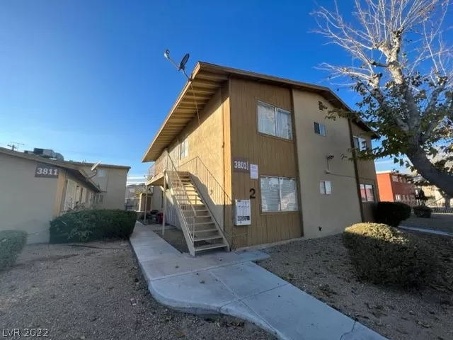 MLS: 2460064 Condo For Sale