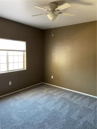 Photo #2: 2460086 Listing