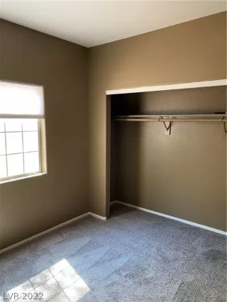 Photo #5: 2460086 Listing