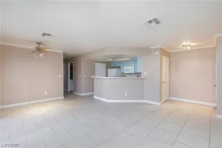 Photo #3: 2460128 Listing 