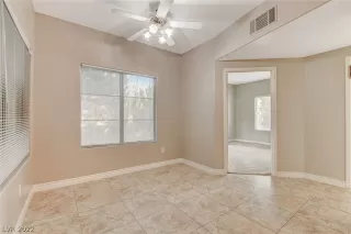 Photo #5: 2460156 Listing 