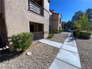 Photo #1: 2460171 Listing 