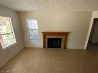 Photo #3: 2460171 Listing 