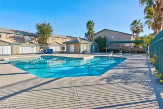 Photo #6: 2460174 Listing