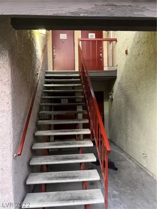 Photo #1: 2460254 Listing 