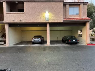 Photo #2: 2460254 Listing 