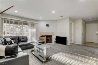 Photo #1: 2460264 Listing 