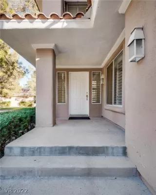 Photo #3: 2460276 Listing 