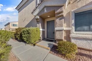 Photo #1: 2460372 Listing