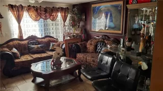 Photo #2: 2460496 Listing 