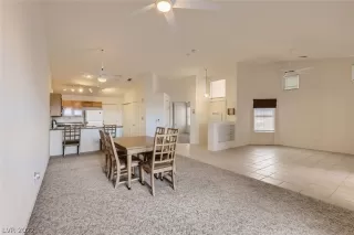 Photo #6: 2460538 Listing 