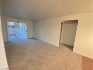 Photo #1: 2460543 Listing 