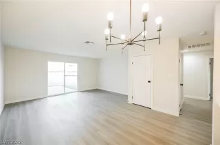 Photo #1: 2460556 Listing