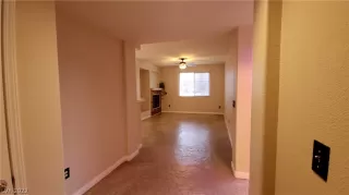 Photo #3: 2460616 Listing 