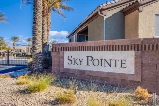 Photo #3: 2460633 Listing