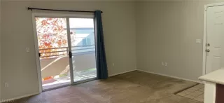 Photo #5: 2460667 Listing 