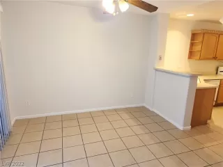 Photo #3: 2460688 Listing 