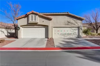 Photo #1: 2460696 Listing