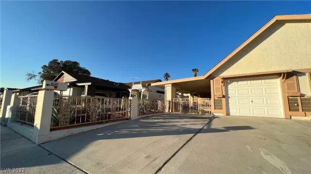 MLS: 2460717 Condo For Sale