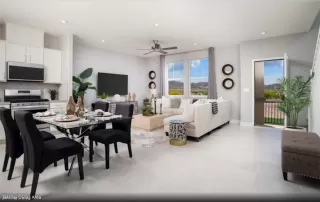 Photo #4: 2460861 Listing