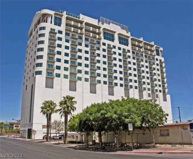 MLS: 2460868 Condo For Sale