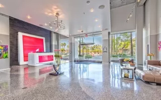 Photo #2: 2460868 Listing