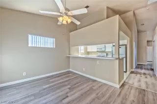 Photo #1: 2460882 Listing 