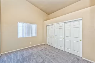 Photo #6: 2460882 Listing 