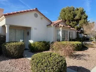 MLS: 2460893 Condo For Sale