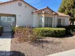 Photo #2: 2460893 Listing