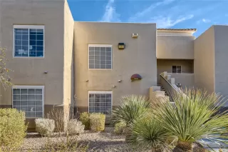 Photo #1: 2460920 Listing