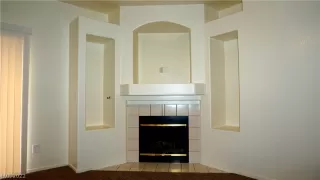 Photo #5: 2460968 Listing 