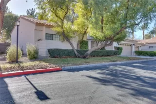 Photo #1: 2460989 Listing