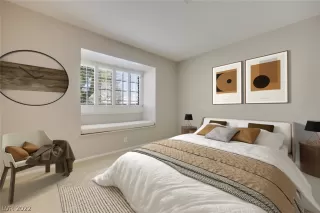 Photo #6: 2460989 Listing