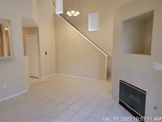 Photo #4: 2461000 Listing 