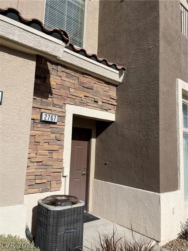 MLS: 2461015 Condo For Sale