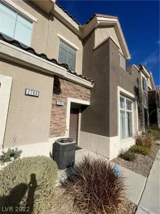 Photo #1: 2461015 Listing 