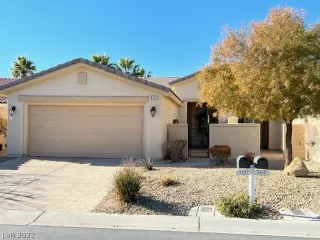 Photo #1: 2461056 Listing 