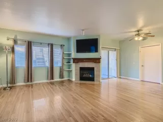 Photo #1: 2461134 Listing