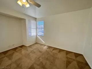 Photo #6: 2461261 Listing 