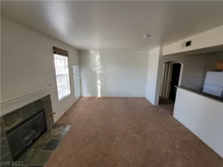 Photo #2: 2461265 Listing 